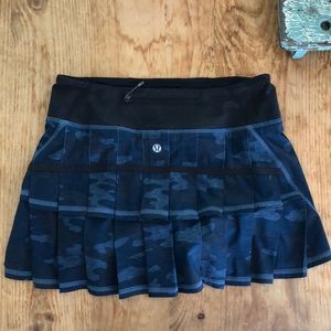 Lululemon Athletica Running/Tennis skirt